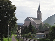 Die imposante Kirche in Oberharmersbach